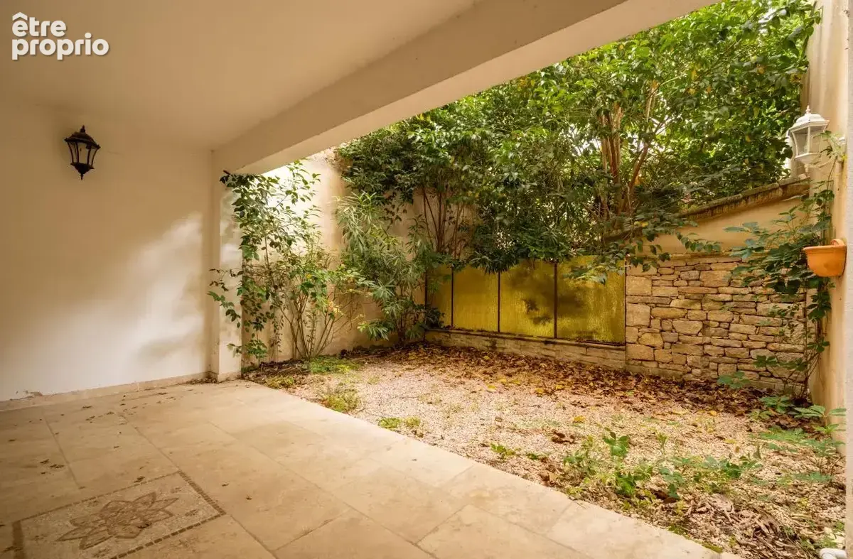 Manosque – charmant t2 avec terrasse et jardinet - photo 1