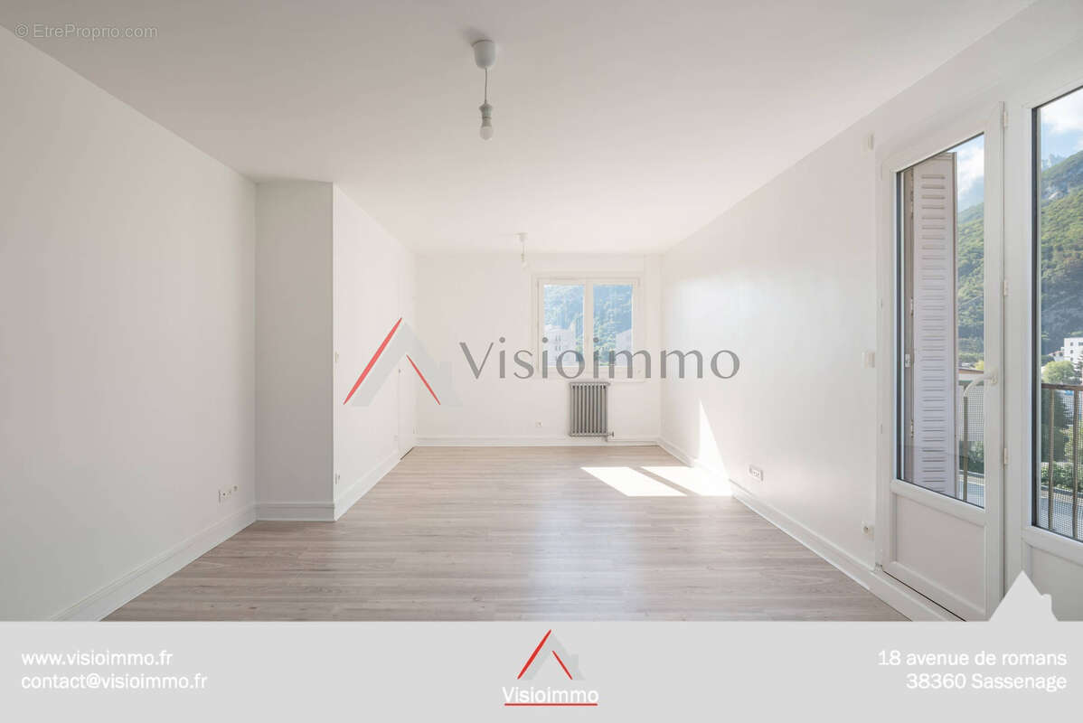 Appartement à SASSENAGE