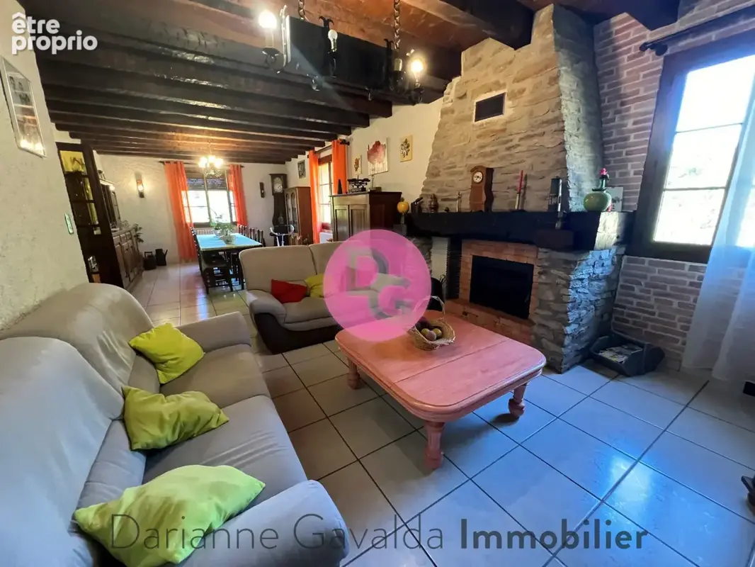 Maison 9 pièces 220 m² à vendre à Firmi (12300) - photo 8