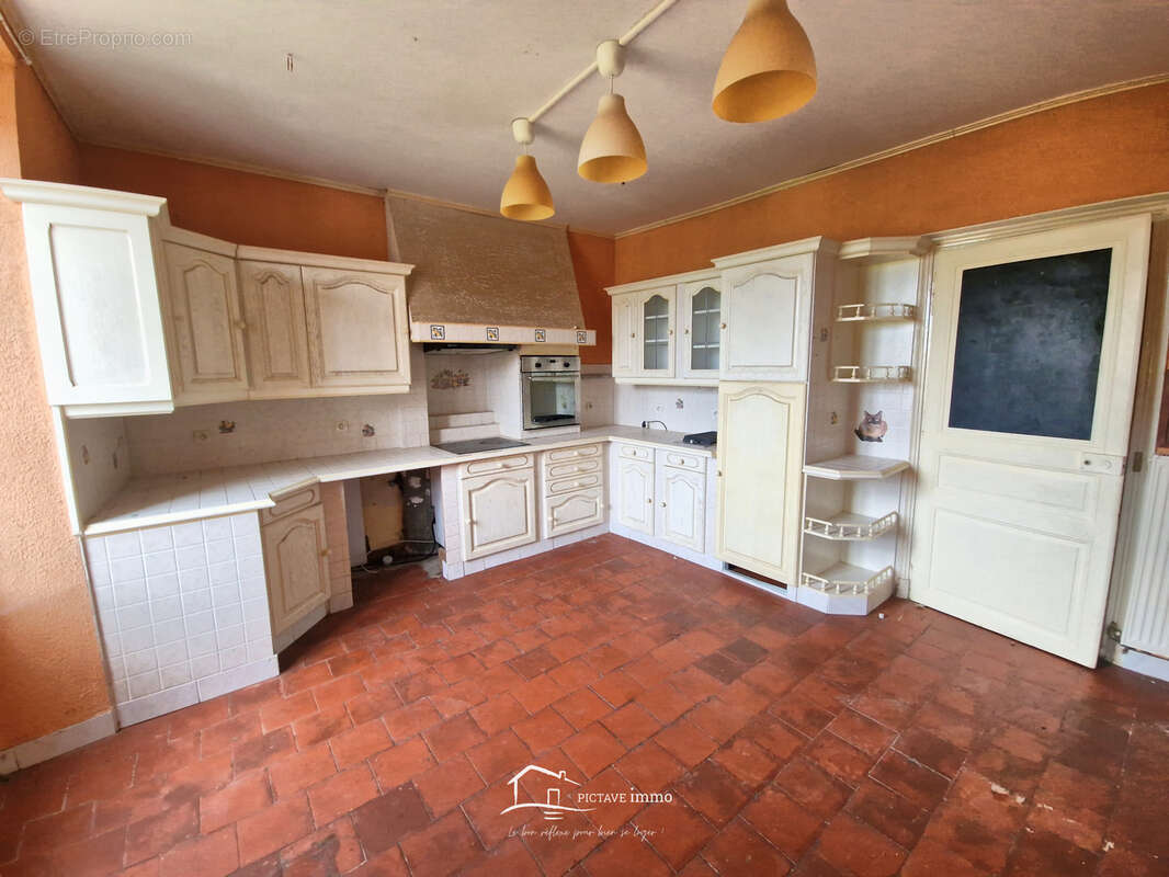 Appartement à LUSIGNAN