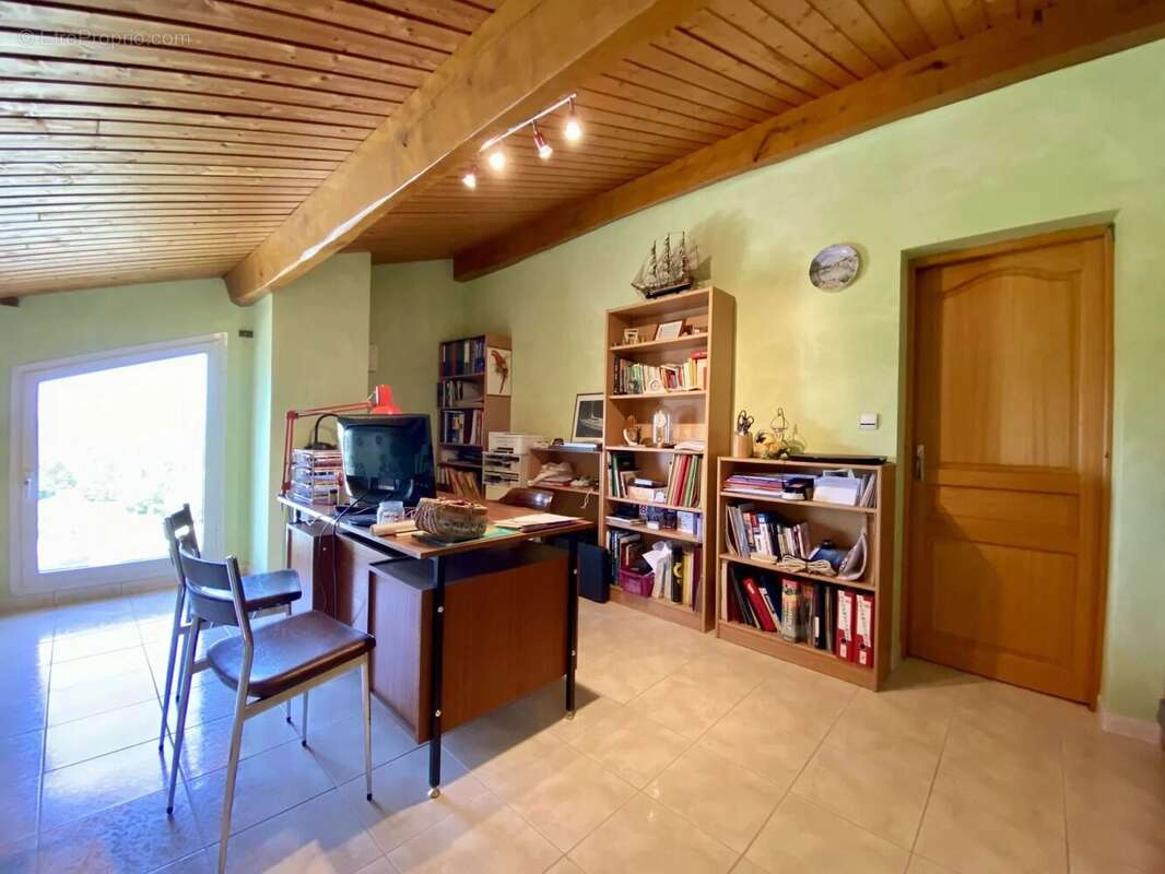 Superbe maison au coeur de Castillonnès - photo 11