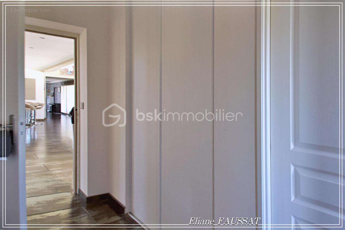 Maison contemporaine d'exception, 235 m² de bien être et d'art de vivre sur 1818 m² de terrain - photo 14