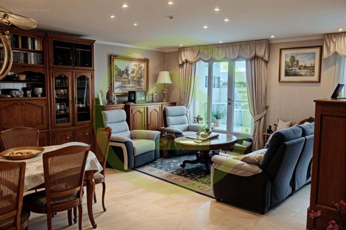 Appartement à AULNAY-SOUS-BOIS