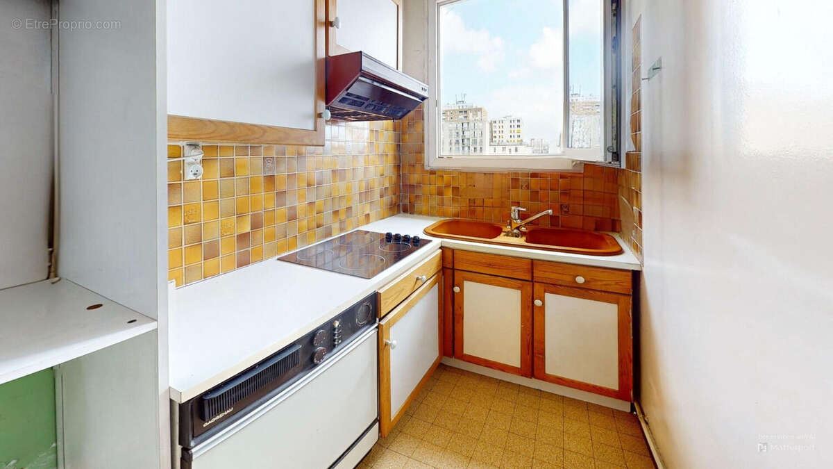Appartement à PARIS-14E