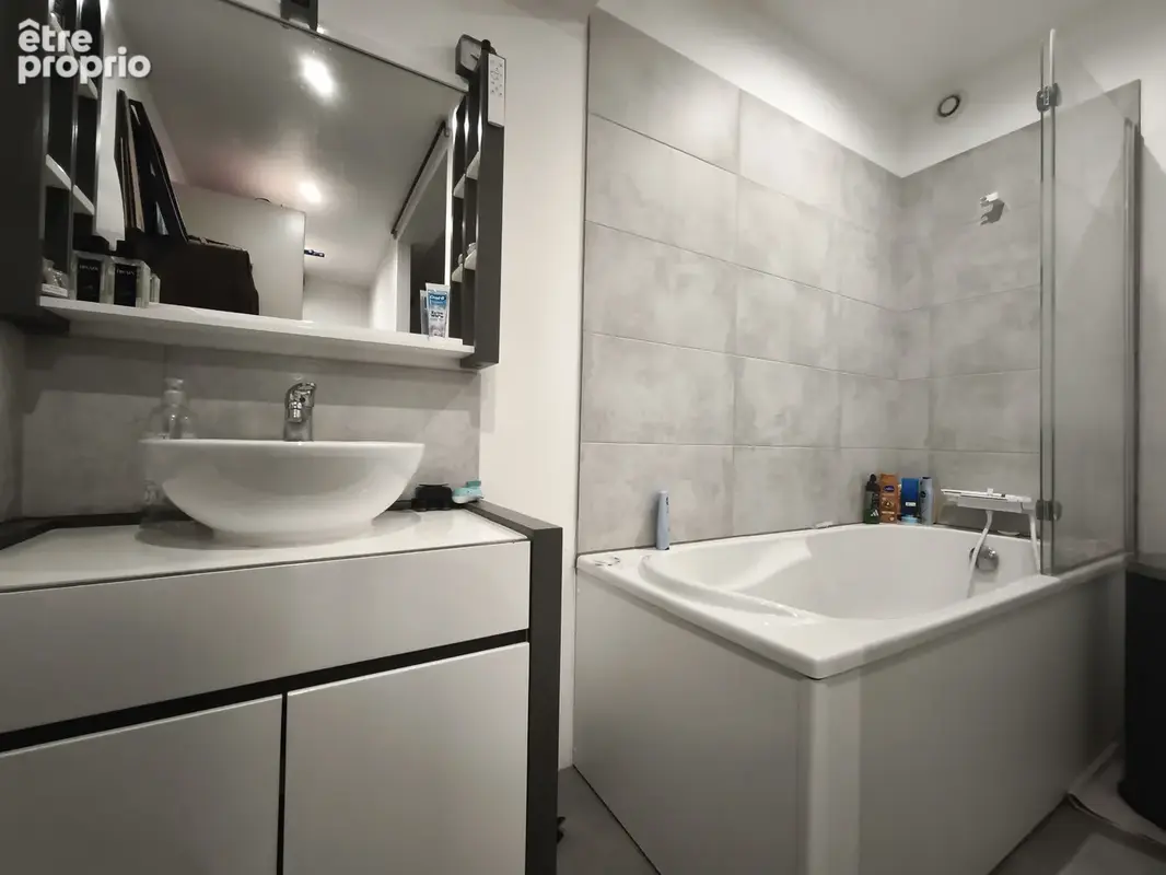 Maison de village T4 entiérement rénovée de 130m² - photo 3