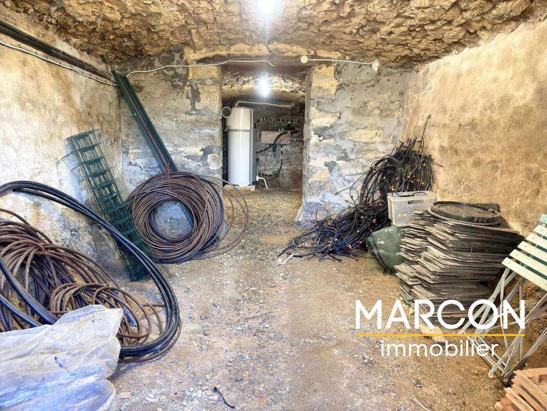 Maison à CHATELUS-MALVALEIX