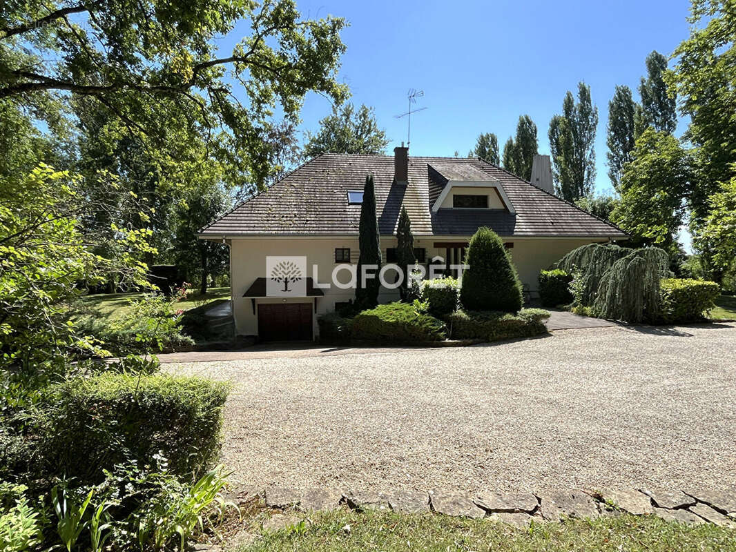 Maison à LOUHANS