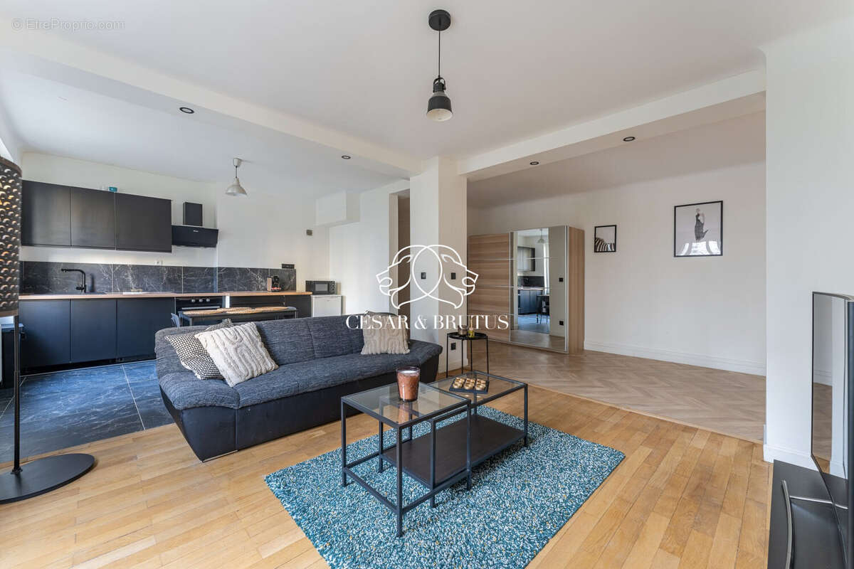 Appartement à LYON-6E