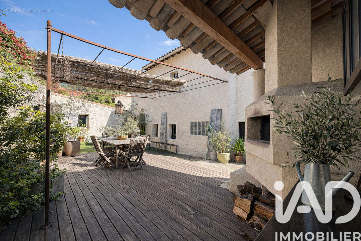 Photo 6 - Maison à CARNOUX-EN-PROVENCE