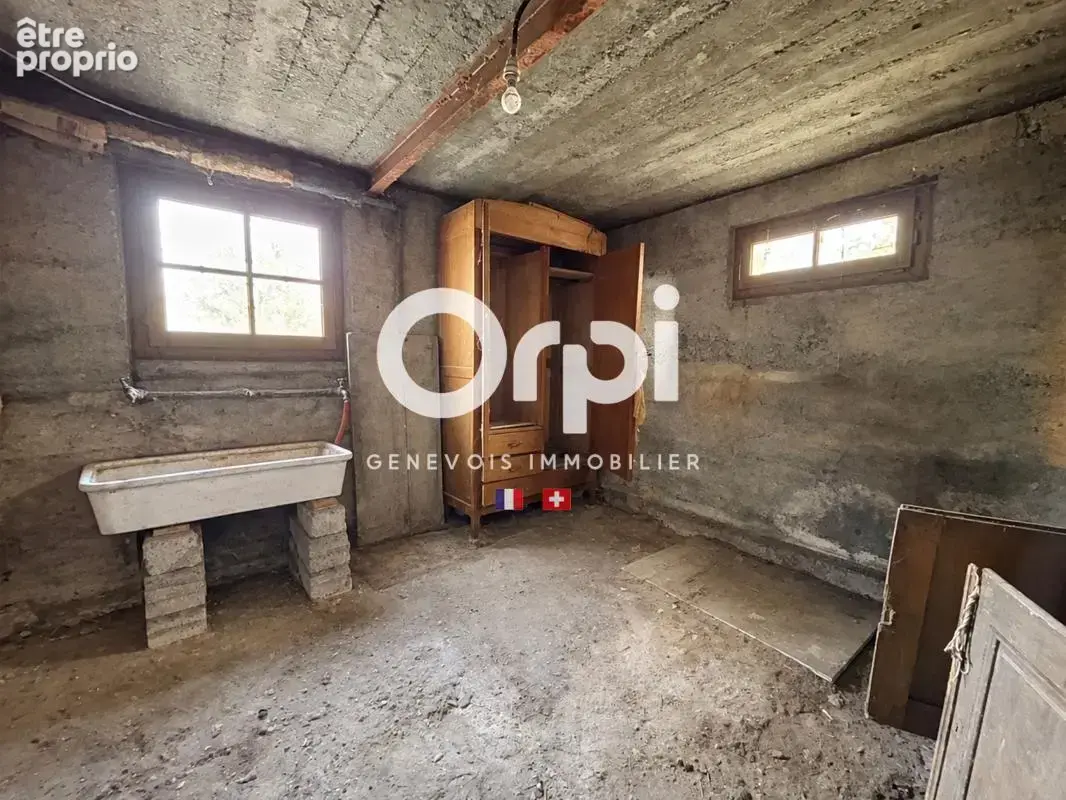 Maison à rénover avec vue montagne et fort potentiel - photo 19