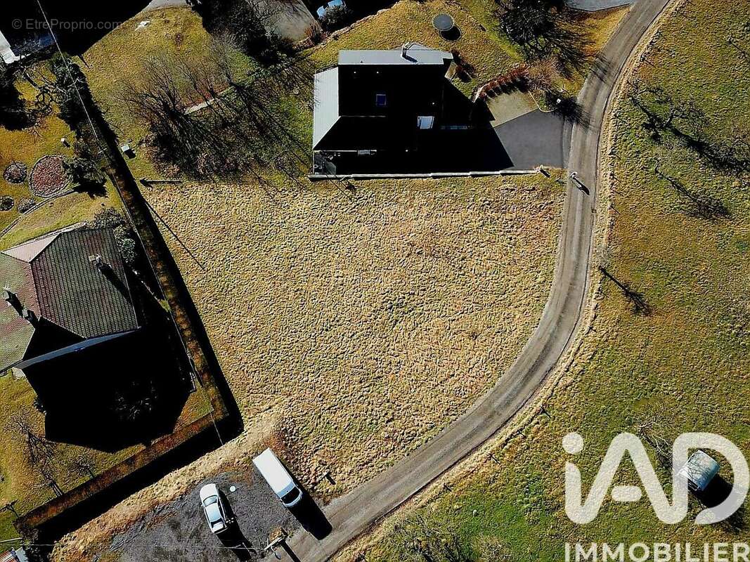 Photo 3 - Terrain à SAINT-FERREOL