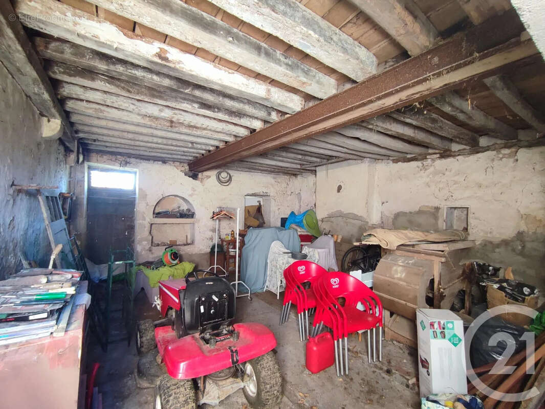 Maison à DONZY