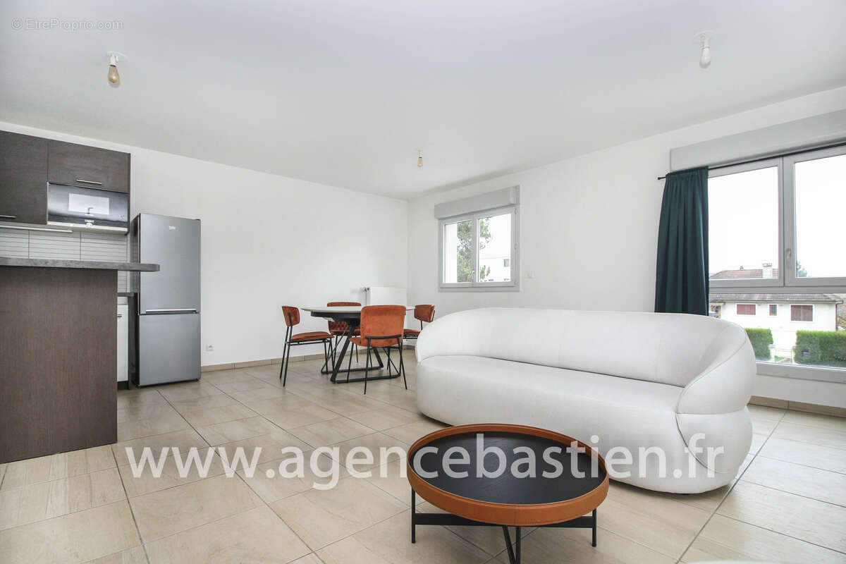Appartement à DIVONNE-LES-BAINS