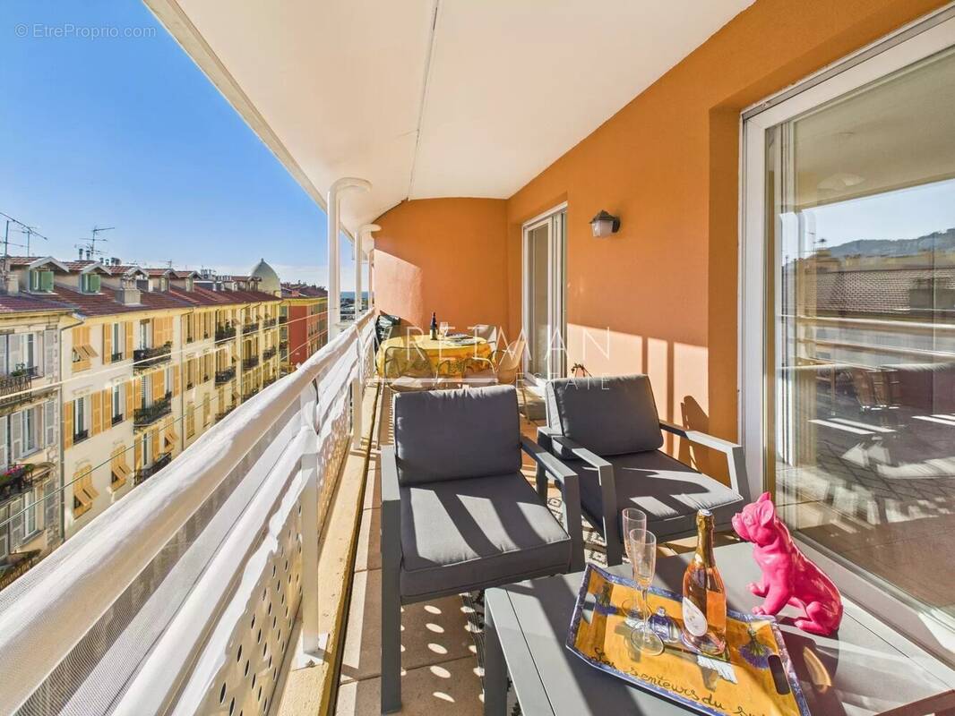 Appartement à NICE