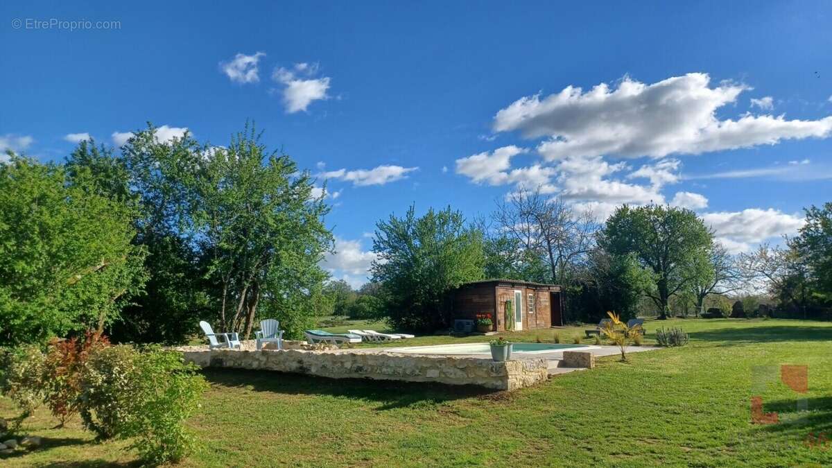 Maison à LACAPELLE-CABANAC