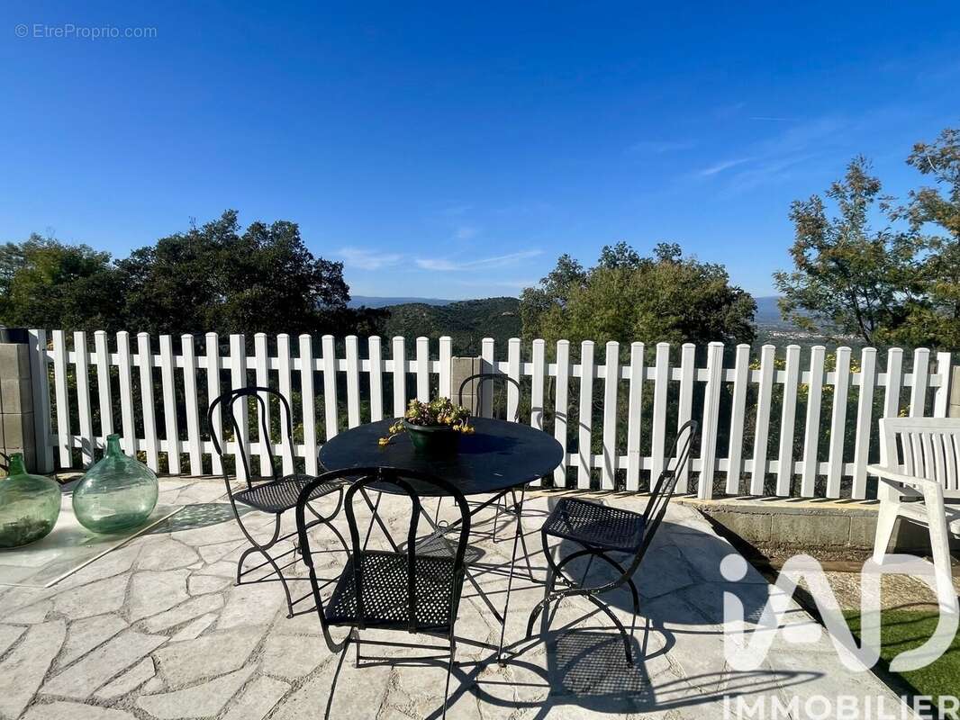 Photo 6 - Maison à LE MUY