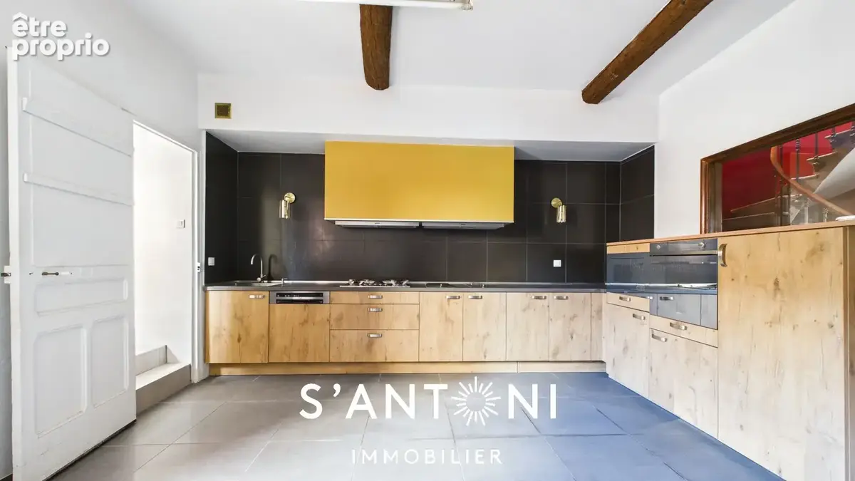 BESSAN: Maison de caractère de 298 m² avec cour intérieure  8 chambres - photo 7