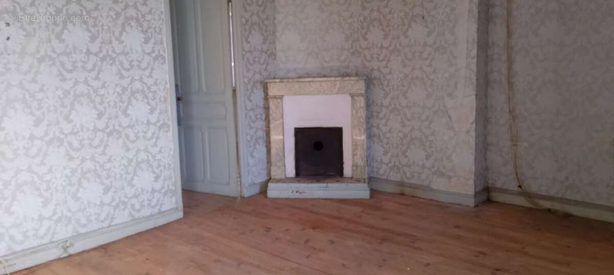 Maison à BARBAZAN-DEBAT