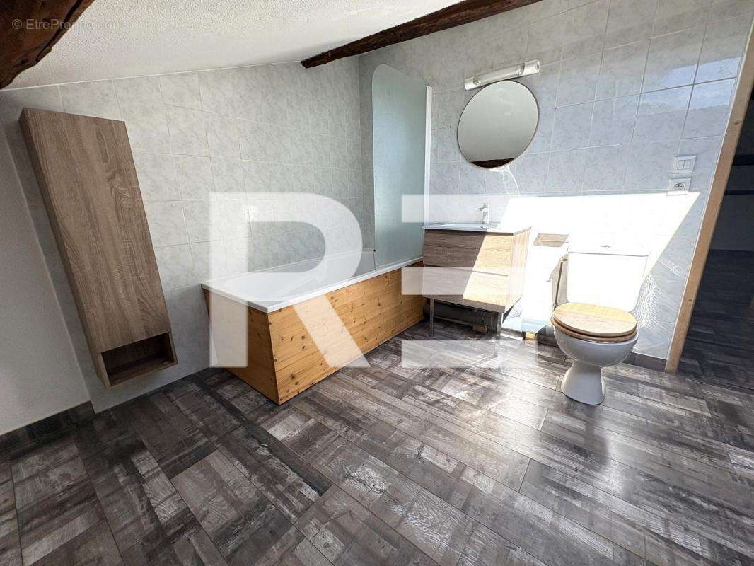 Maison à AIGUES-VIVES