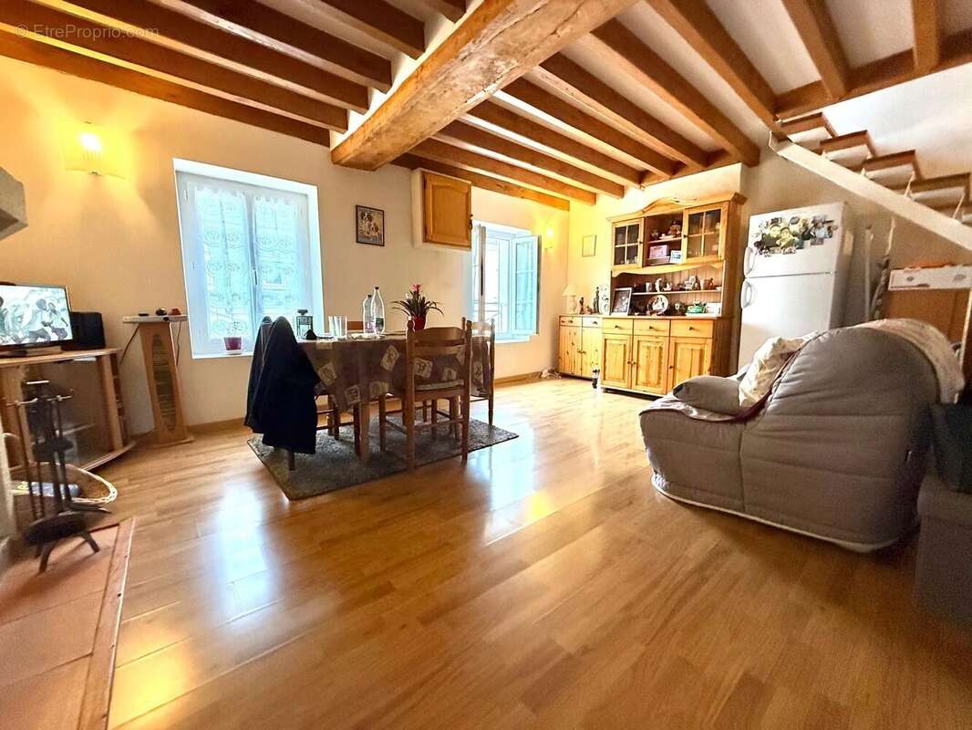 Appartement à PACY-SUR-EURE