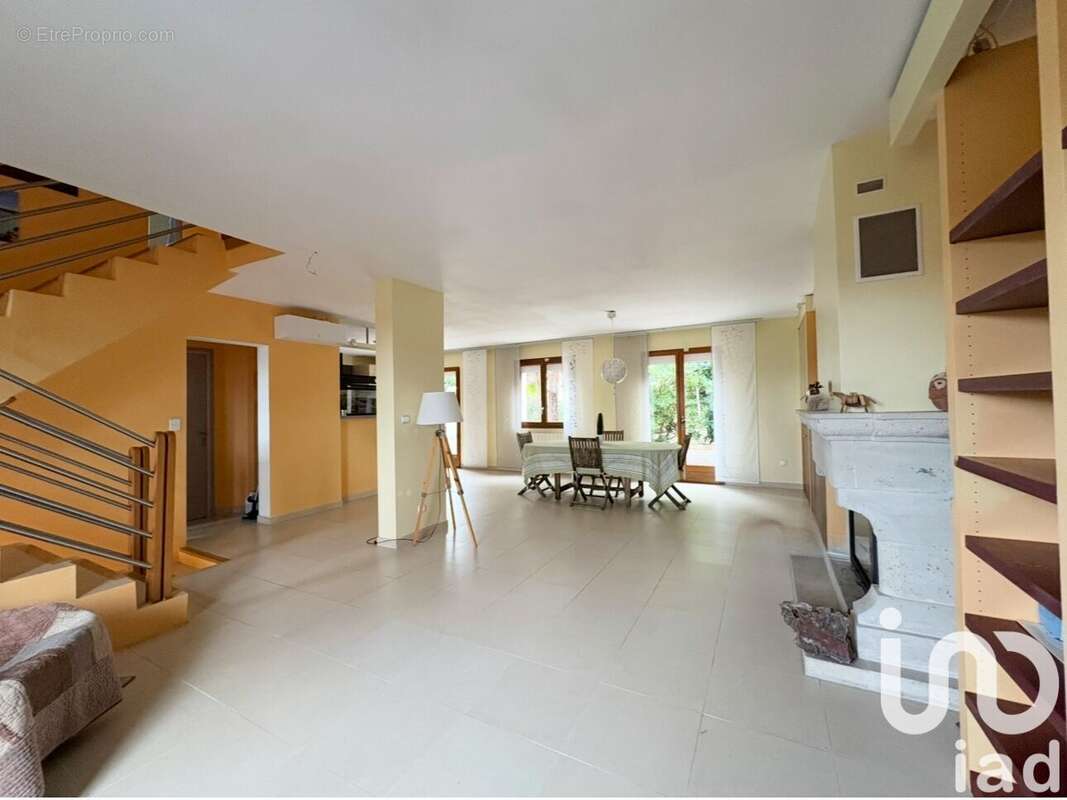 Photo 4 - Maison à ORGEVAL