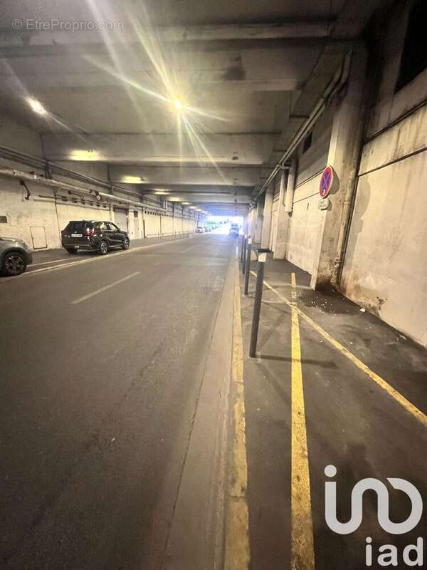 Photo 5 - Parking à CHOISY-LE-ROI