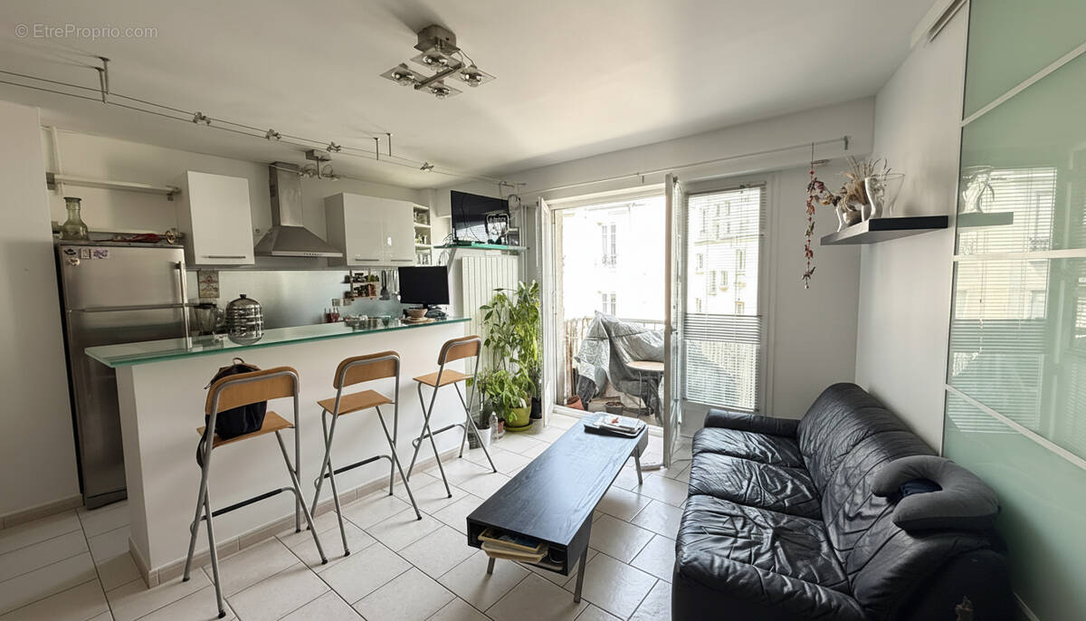 Appartement à PARIS-12E