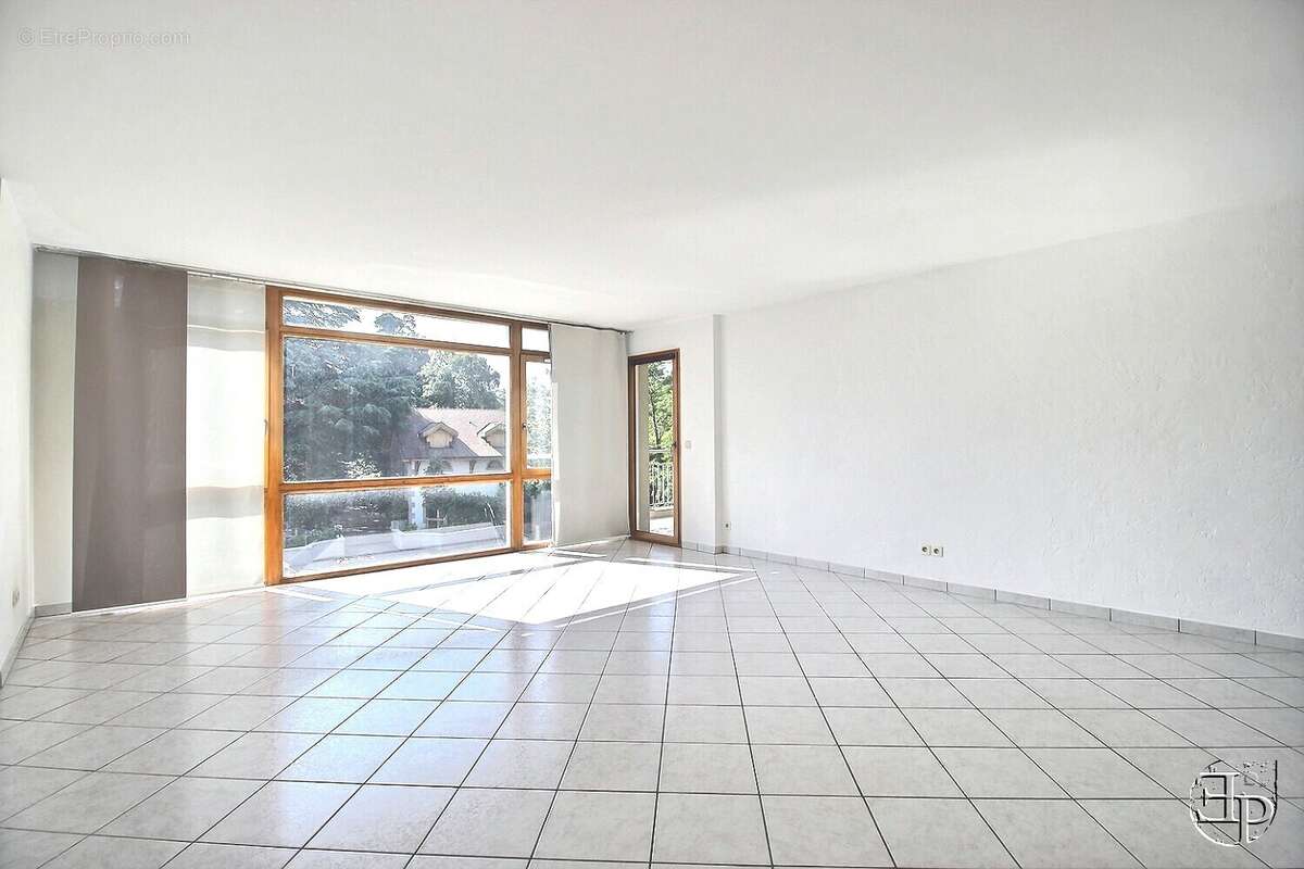Appartement 88 m² à Saint-Julien-En-Genevois  - photo 12