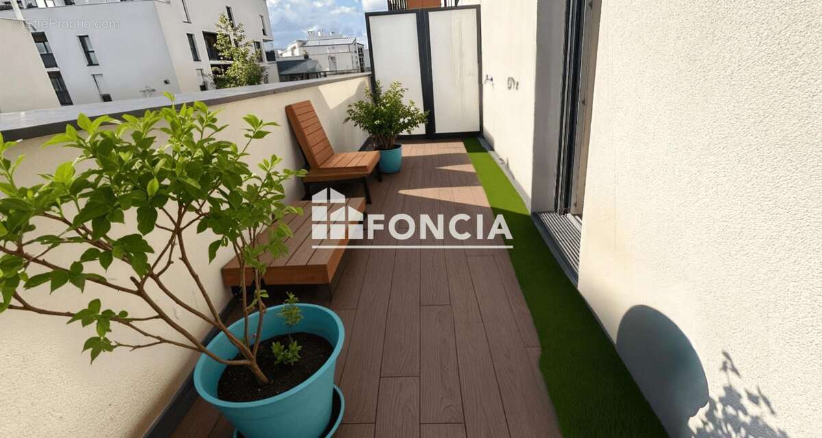 Appartement à TORCY