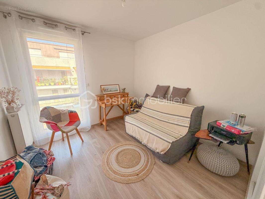 ARRADON - Appartement de standing de 66 m2 avec balcon Ouest de 16 m2 et garage - photo 5