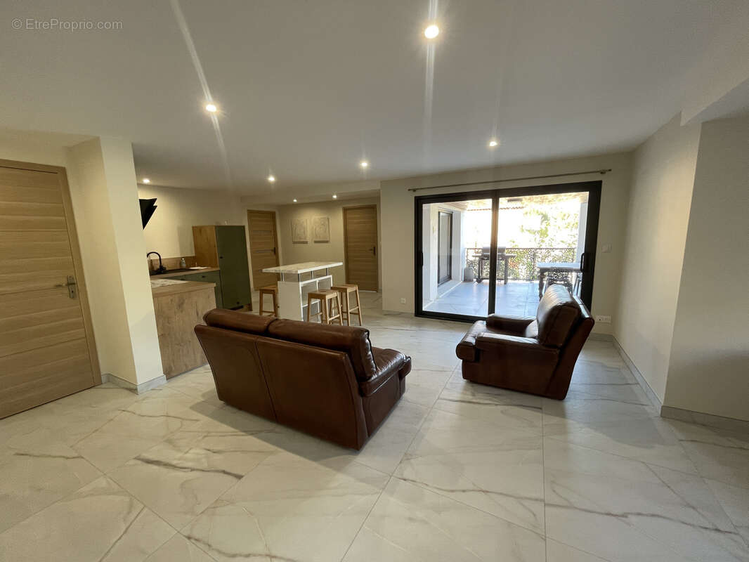 Maison à CARRY-LE-ROUET