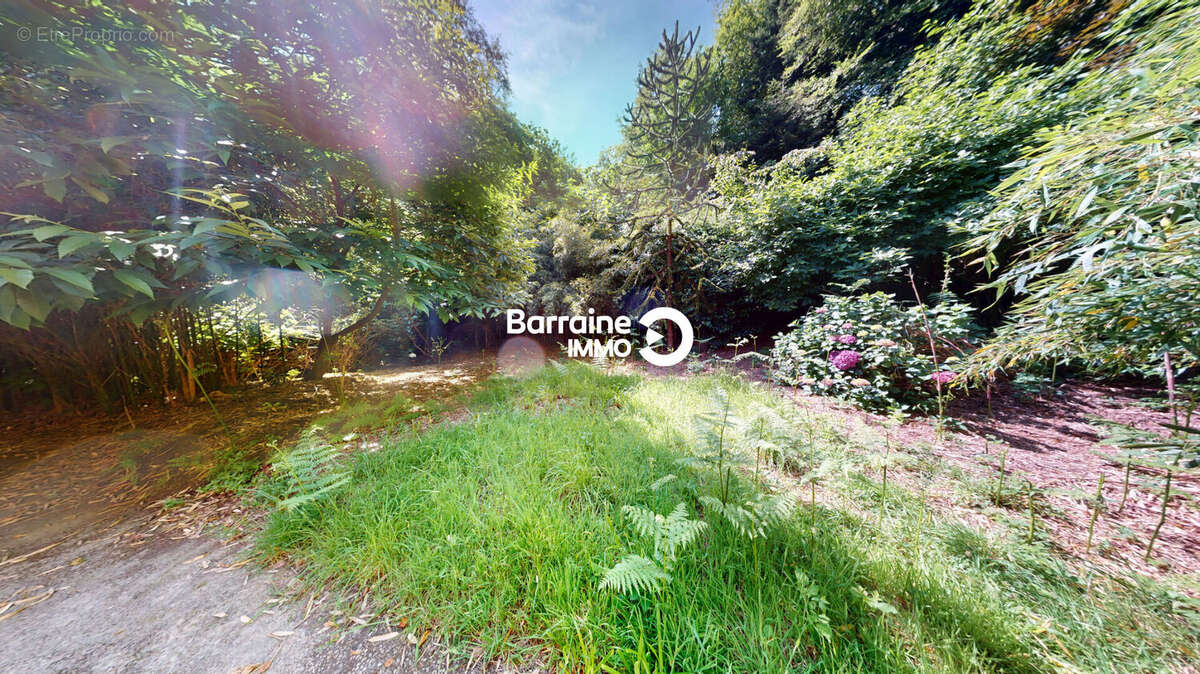 A vendre   plouzane  maison independante t7  sur 3170 m²  de terrain - photo 11