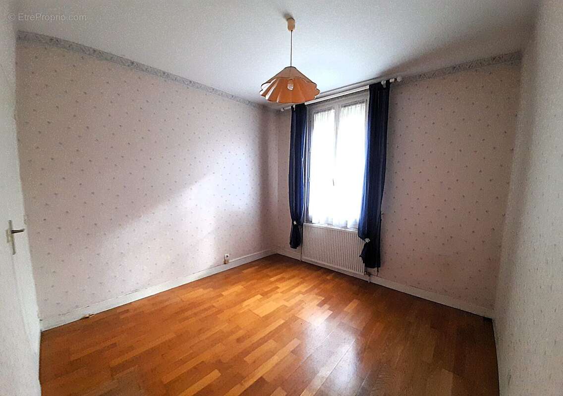 Chambre rdc