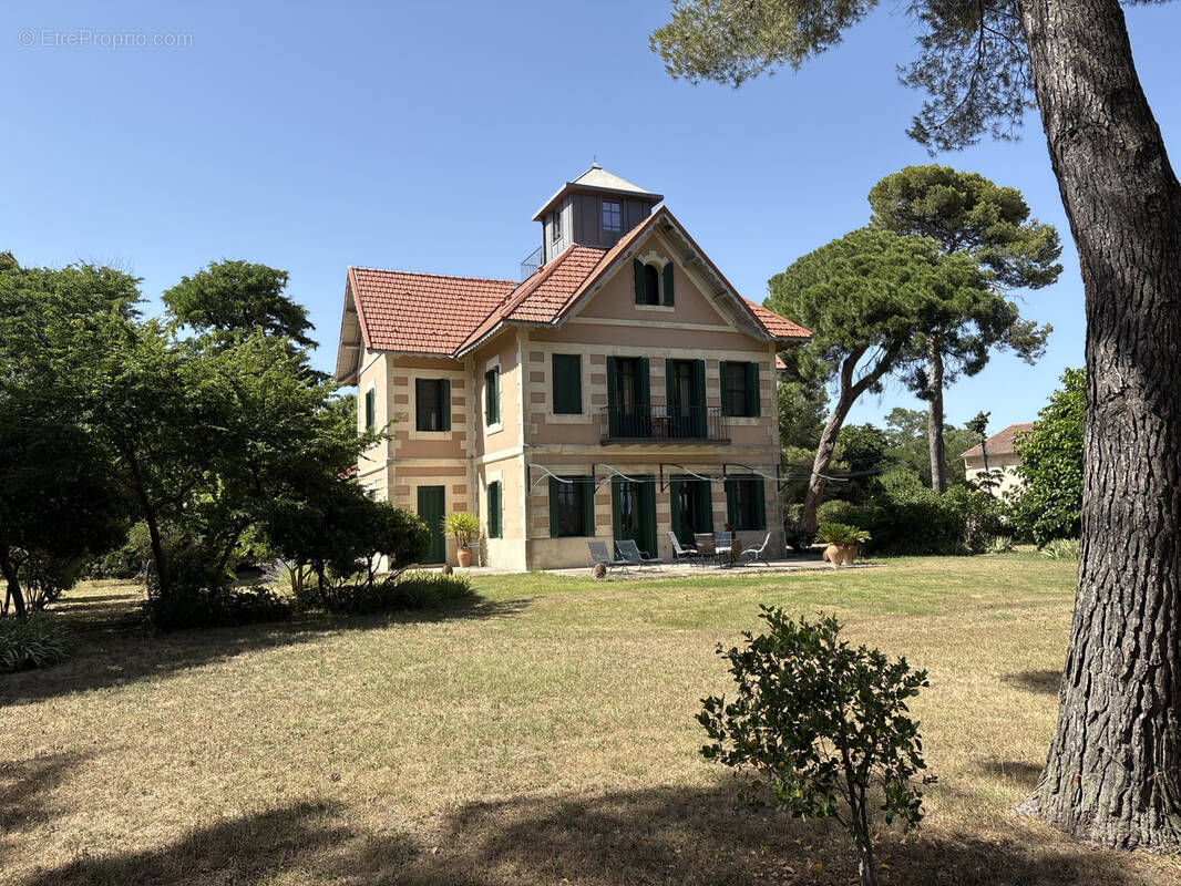 Maison à AIGUES-MORTES