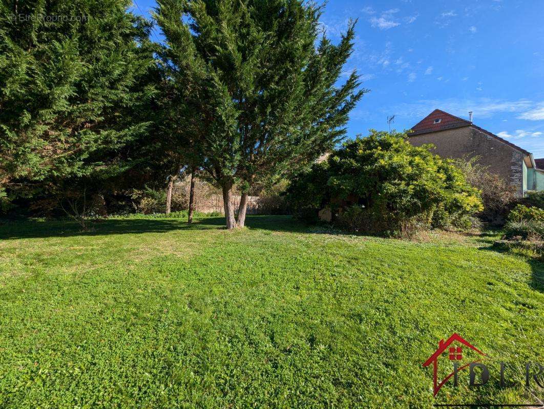 Maison à BROYE-AUBIGNEY-MONTSEUGNY