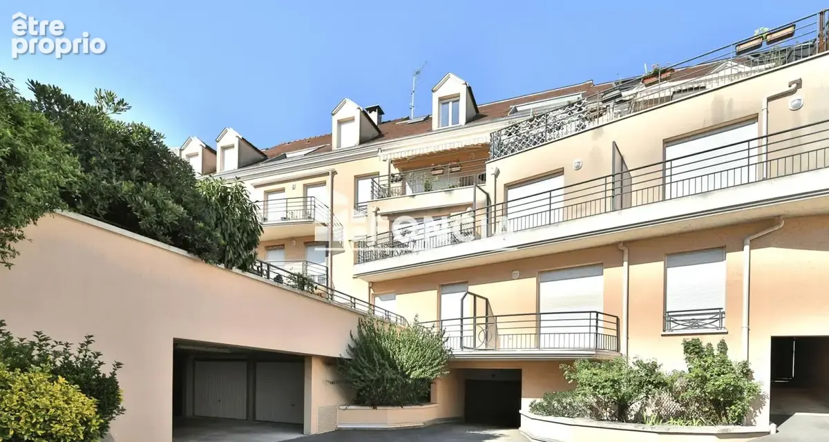 Photo Appartement à Saint-Leu-La-Foret au prix de 220 000€