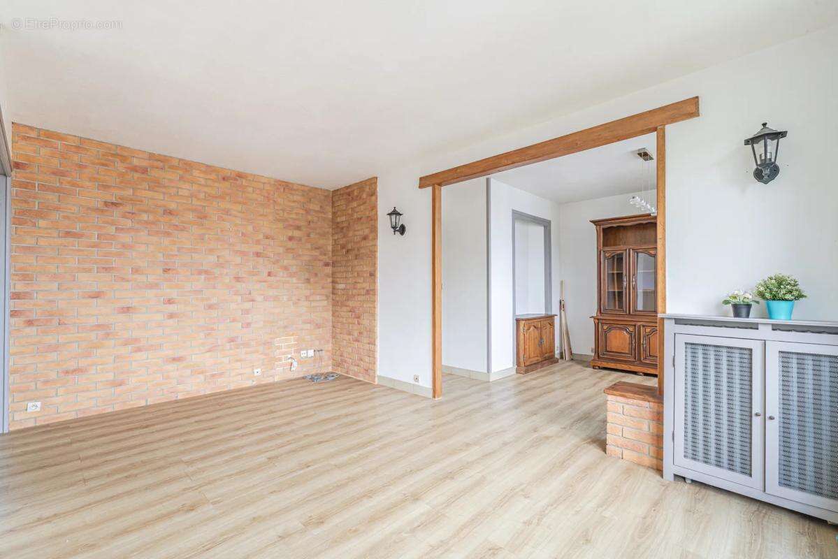 Appartement à COLOMBES