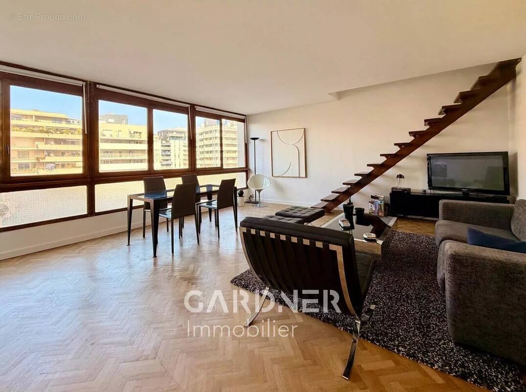 Appartement à MARSEILLE-8E