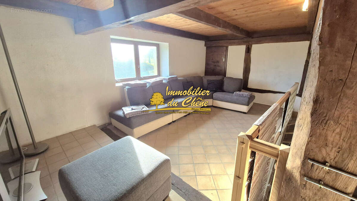 Maison à SAINT-BRESSON