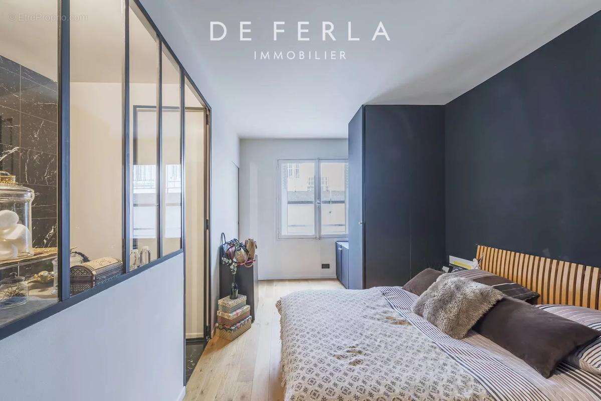 Appartement à PARIS-15E