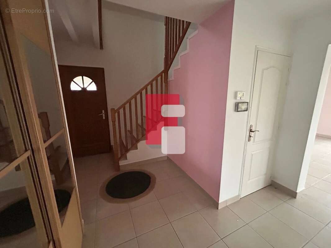 Maison à VILLECHETIF