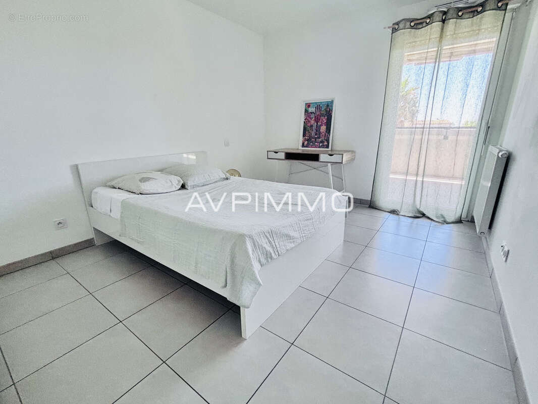 À vendre   Appartement T3 de standing à Saint-Cyr-sur-Mer - photo 5