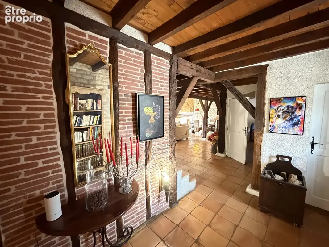 Propriété de caractère en pierre - photo 10