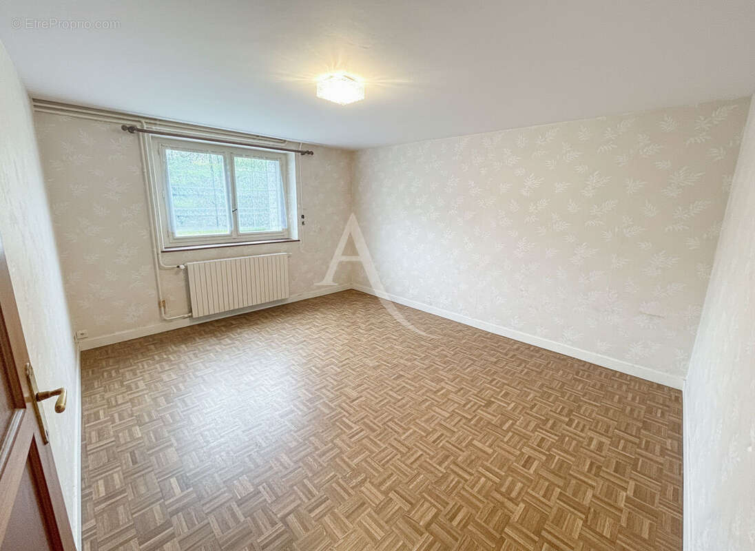 Maison à PRAYSSAC