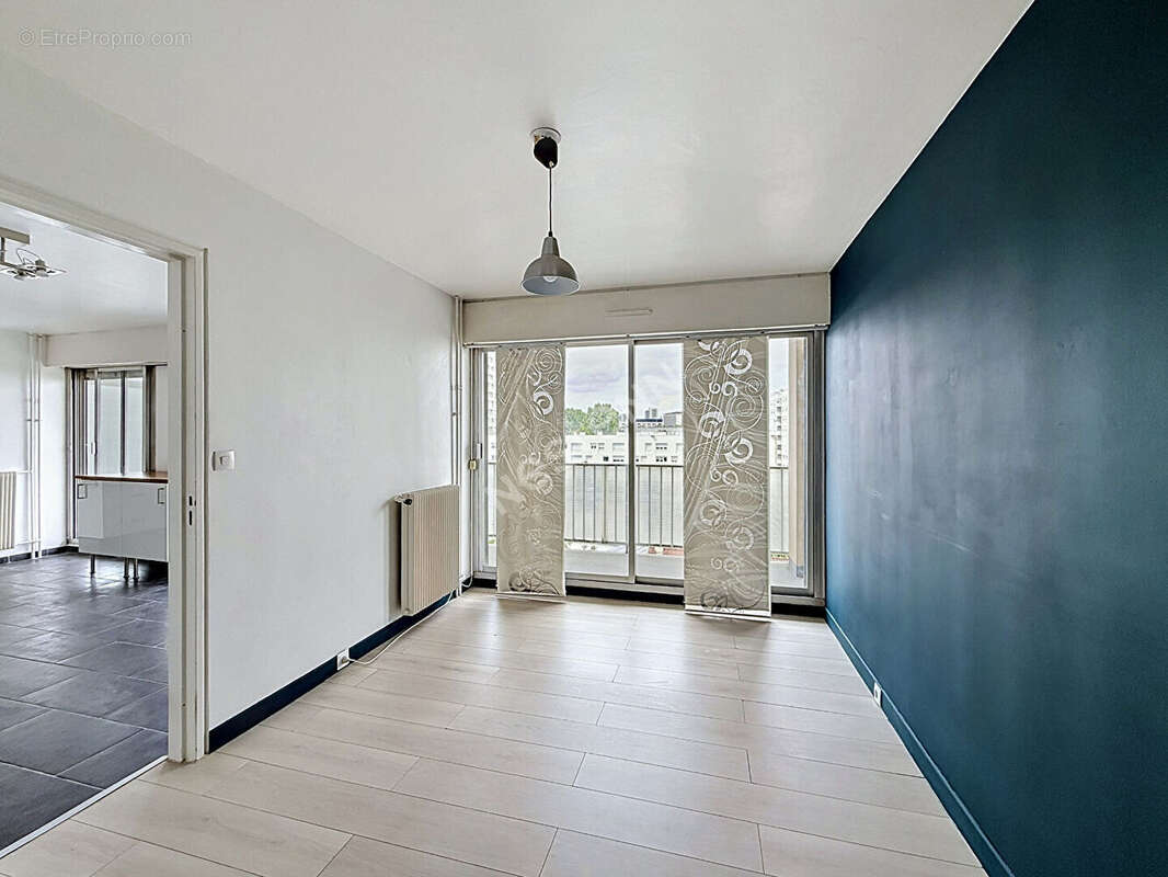 Appartement à MONTREUIL