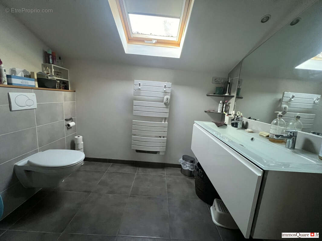 Appartement à CROLLES