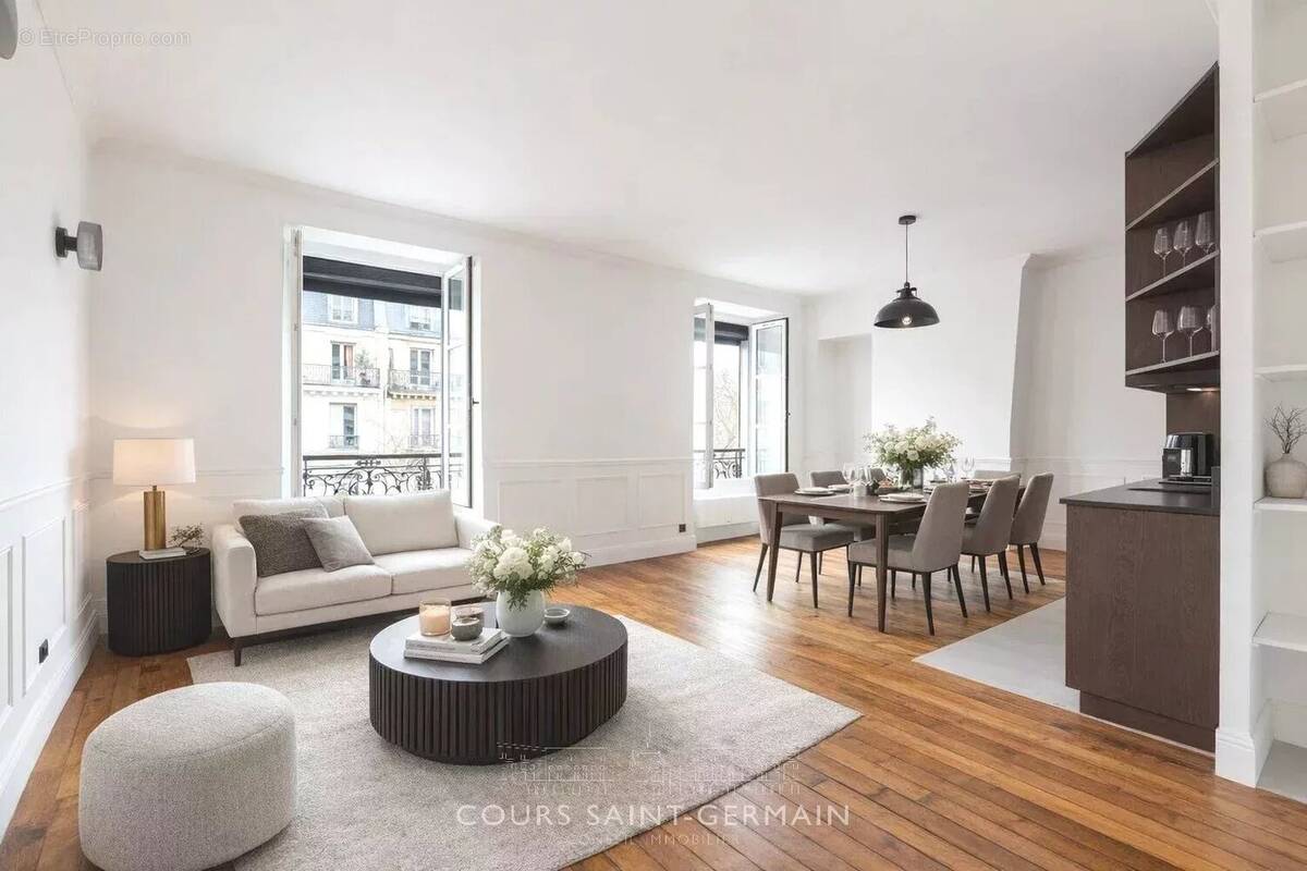 Appartement à PARIS-7E