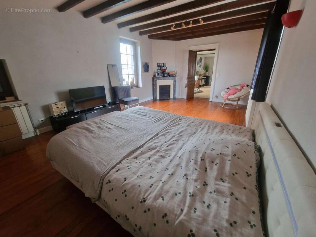 Maison 162 m² à Riom  - photo 7