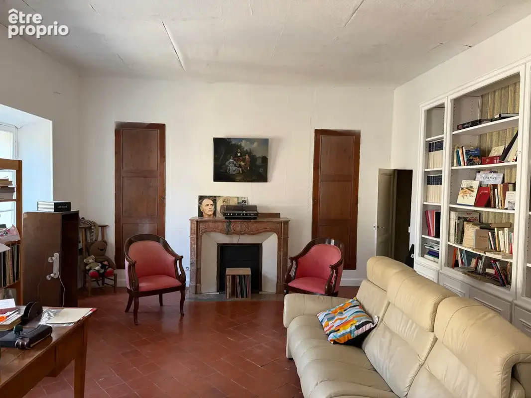Maison de maître avec jardin et garage - photo 10