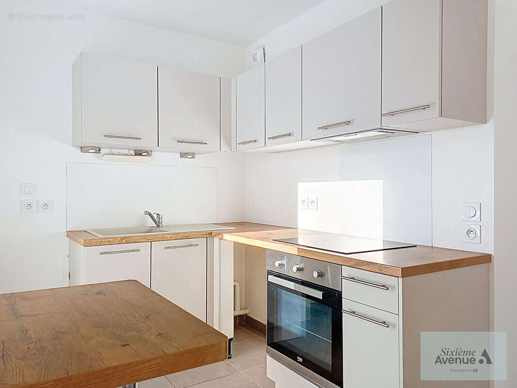 Appartement à LYON-8E